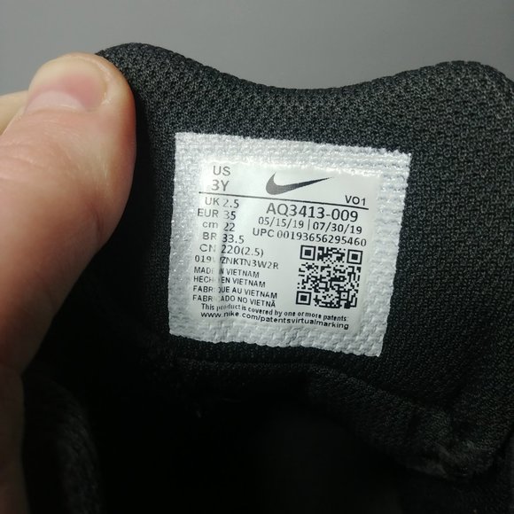 Nike Kids Running Shoes - Size 3Y - Pre-owned - 3J83KL - Picture 5 of 5